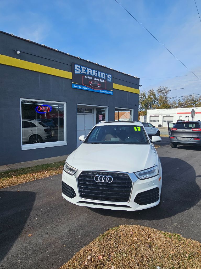 2017 Audi Q3 2.0T Prestige Tiptronic's photo