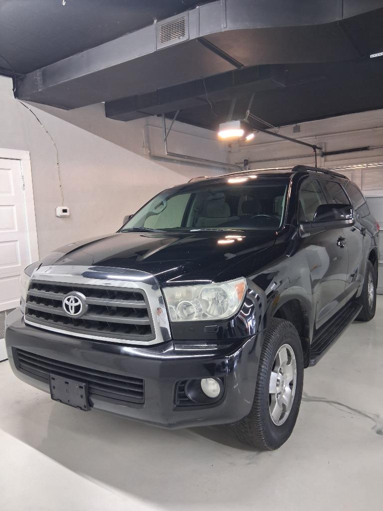 2008 Toyota Sequoia 5.7 Auto 4WD SR5's photo