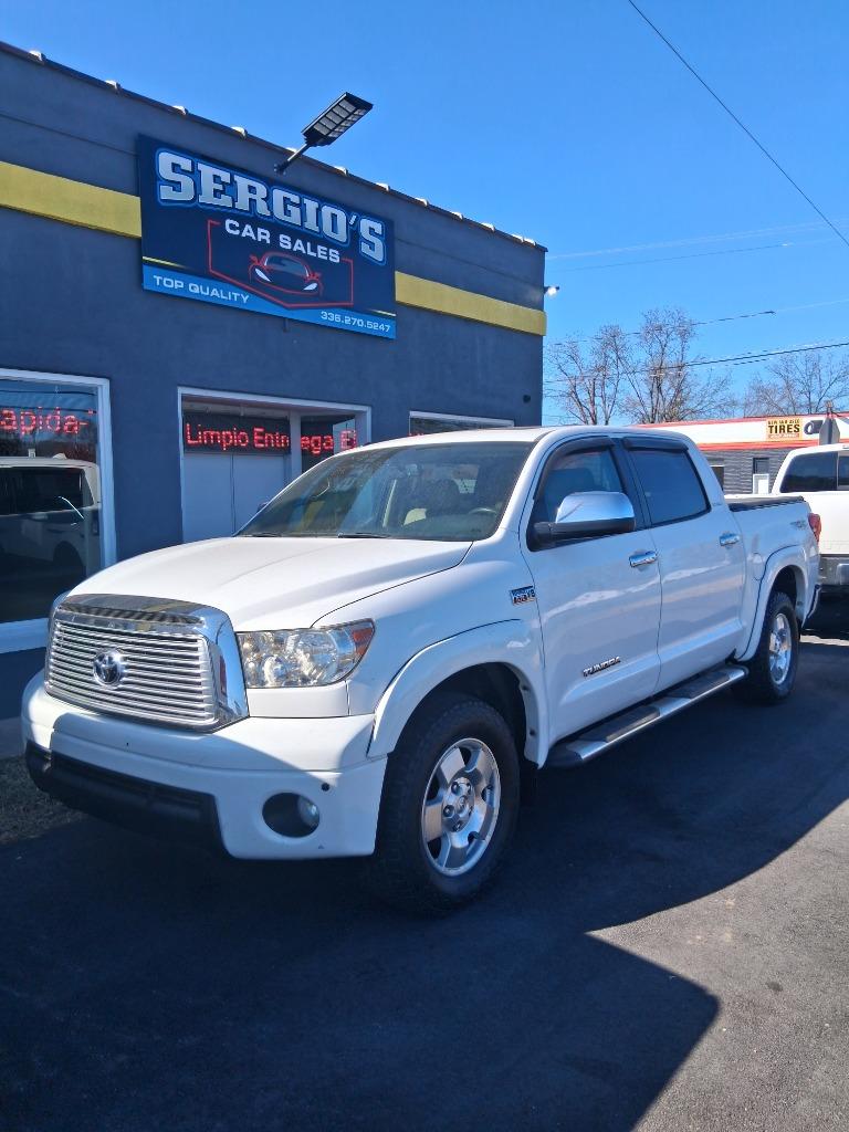 2011 Toyota Tundra 5.7 Auto 4WD FFV Limited Crew Max's photo